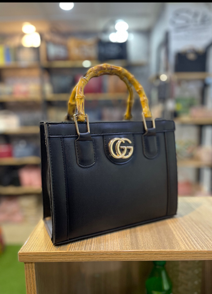 Luxury-Inspired Gucci Replica Handbag – Elegant & Stylish Design