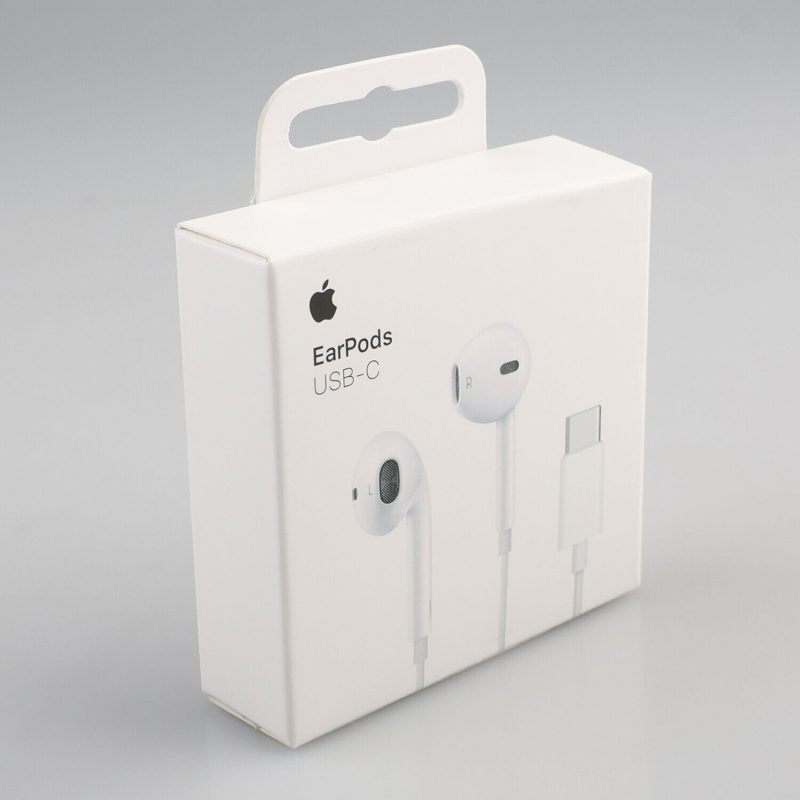 Apple EarPods USB-C Plug Wired